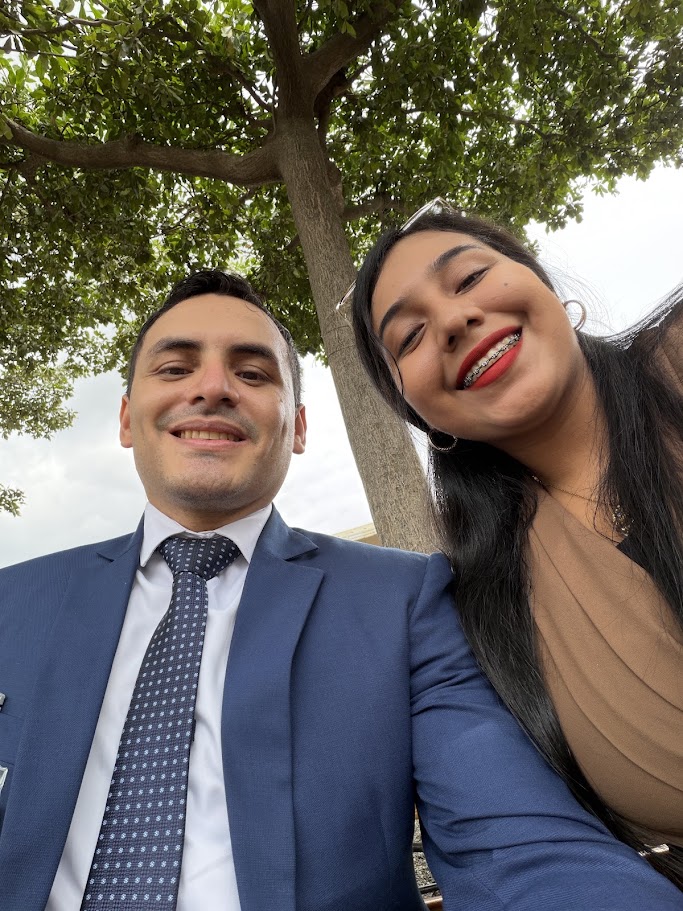 Juan Pablo y Damaris — foto provisional